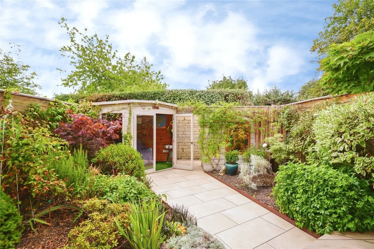 Birch Drive, Bradwell Village, OX18, photo 12