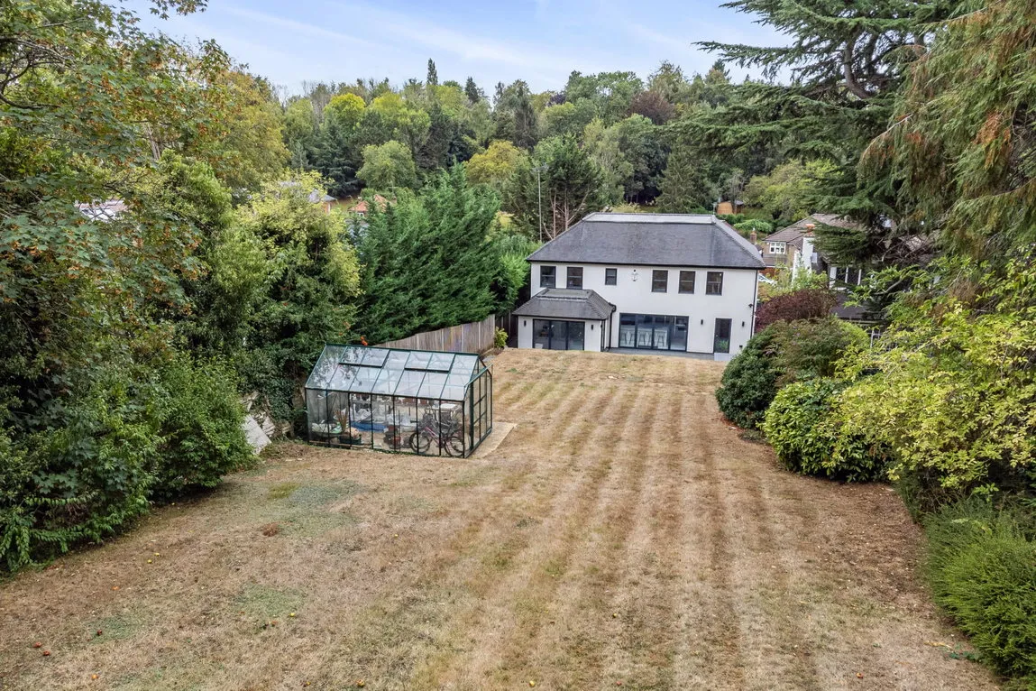 Valley Road, Rickmansworth, WD3, photo 11