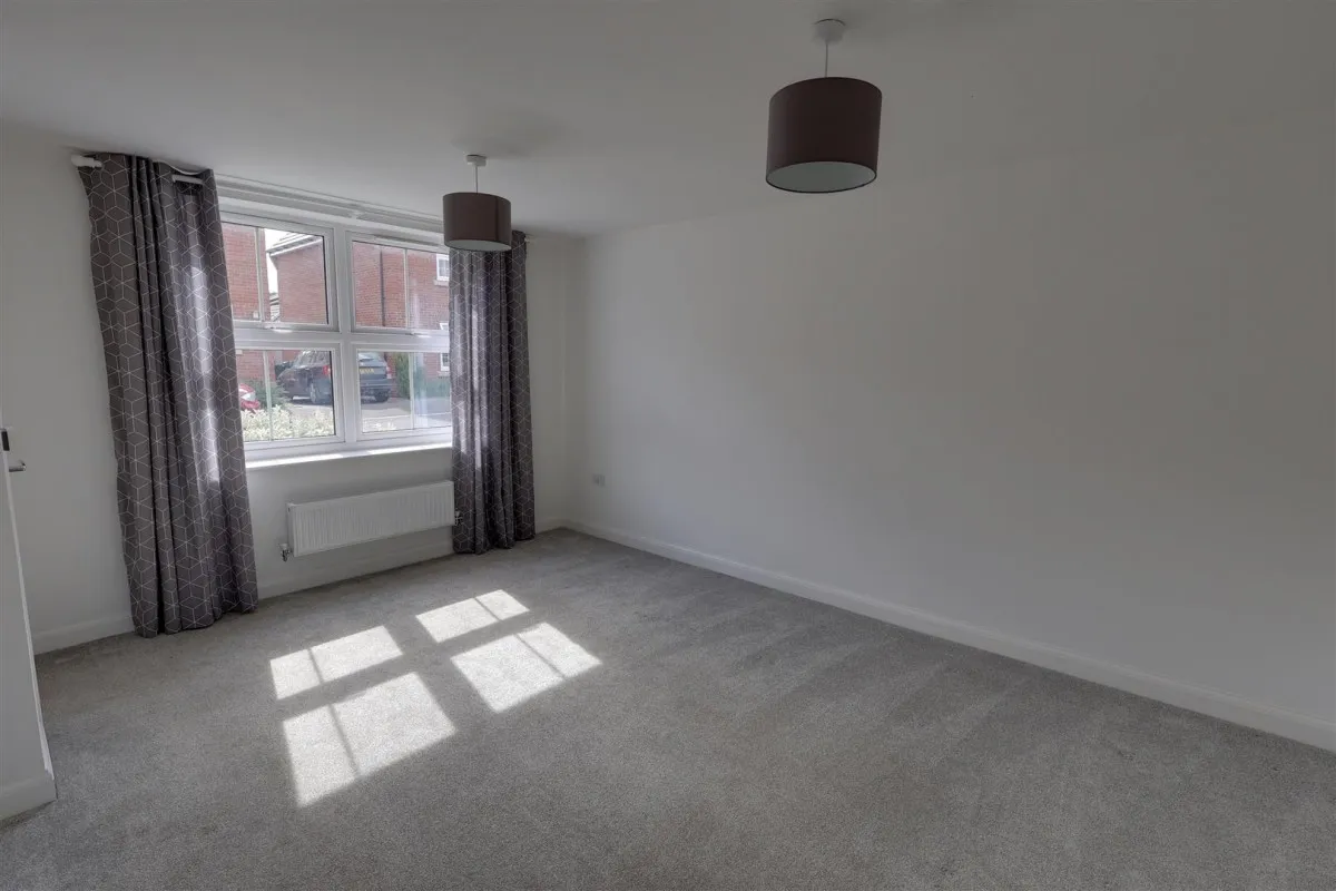 Manor Road, Newent, GL18, photo 9