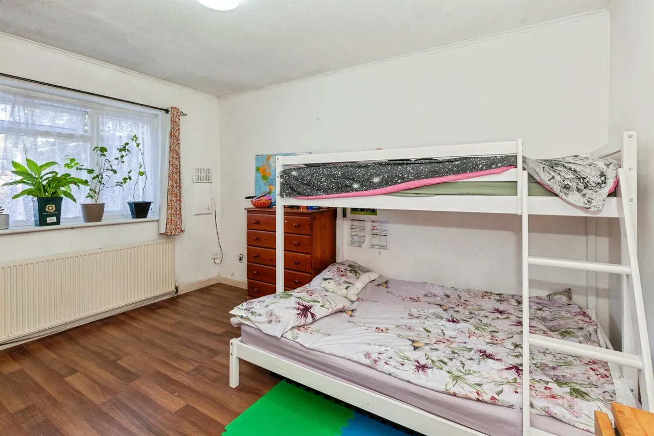 Welland Close, Slough, SL3, photo 4