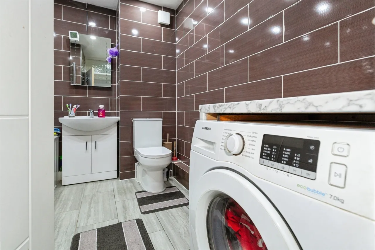 Welland Close, Slough, SL3, photo 10