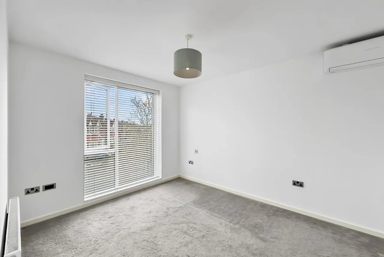 Milton Drive, Timperley WA15 6AX, photo 13