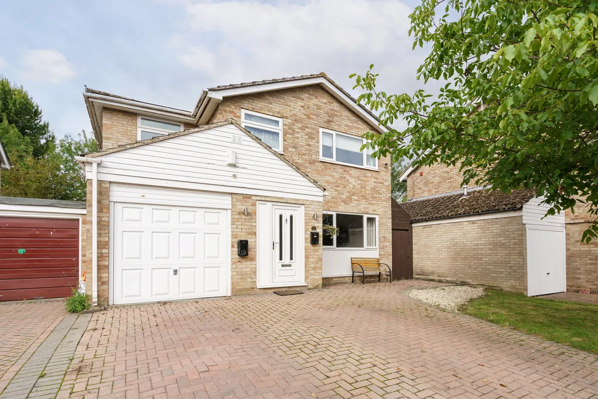 4 bed house for sale, Bosleys Orchard, Grove