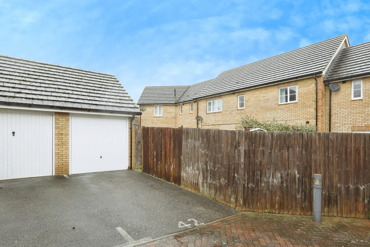 Reams Way, Kemsley, Sittingbourne, Kent, ME10, photo 5