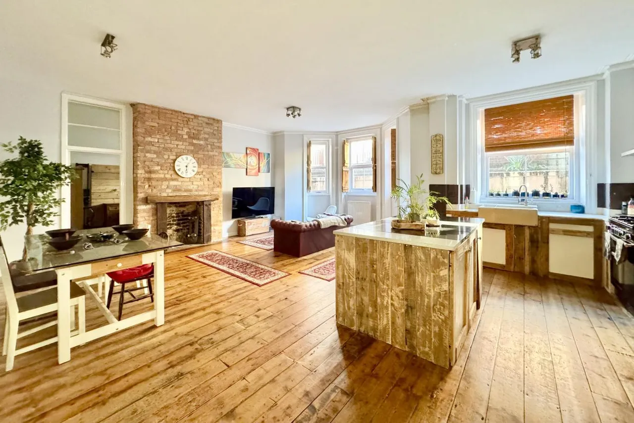 Grand Marine Court, BH2, photo 7