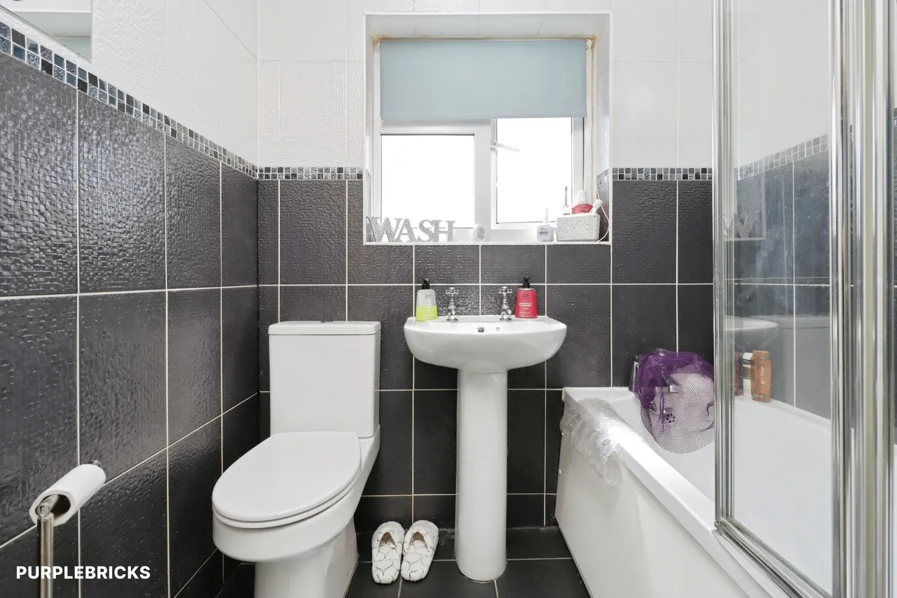 Grove Crescent, Bridgnorth, WV15, photo 14