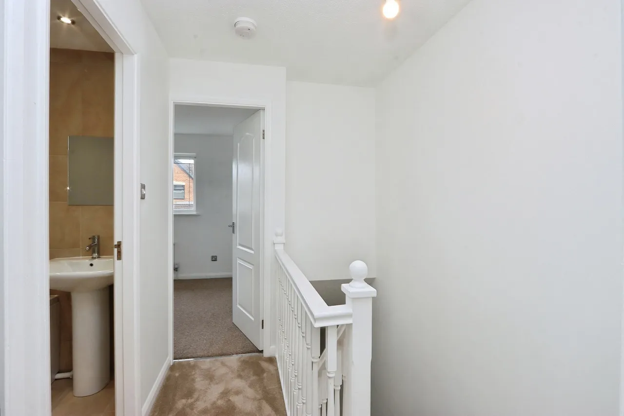 Olivers Way, ROTHERHAM, South Yorkshire, S60, photo 12