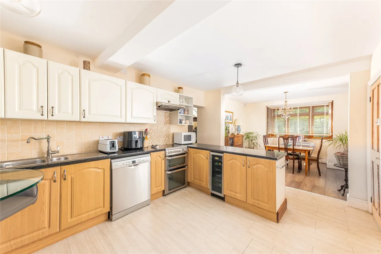 Northampton Road, Blisworth, NN7, photo 3