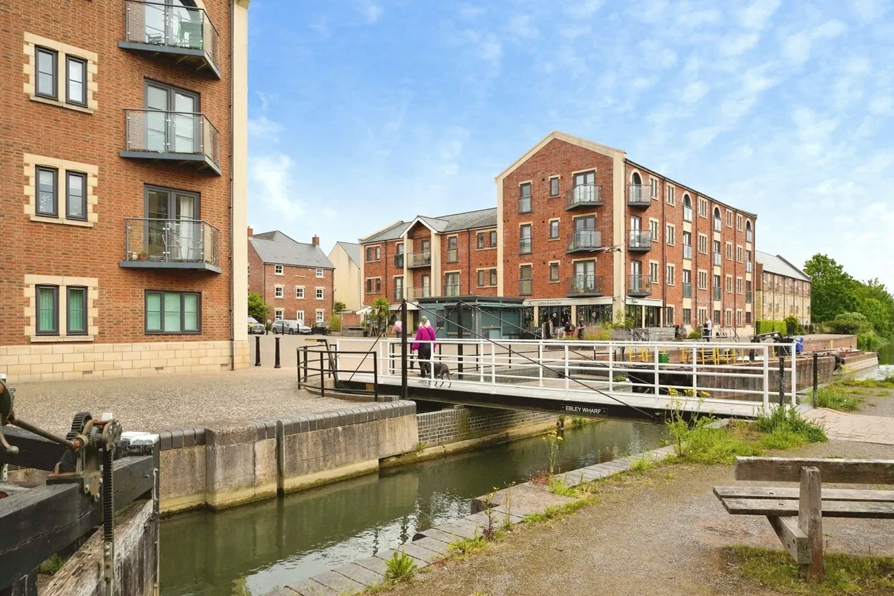 Ebley Wharf, Stroud, Gloucestershire, GL5, photo 7
