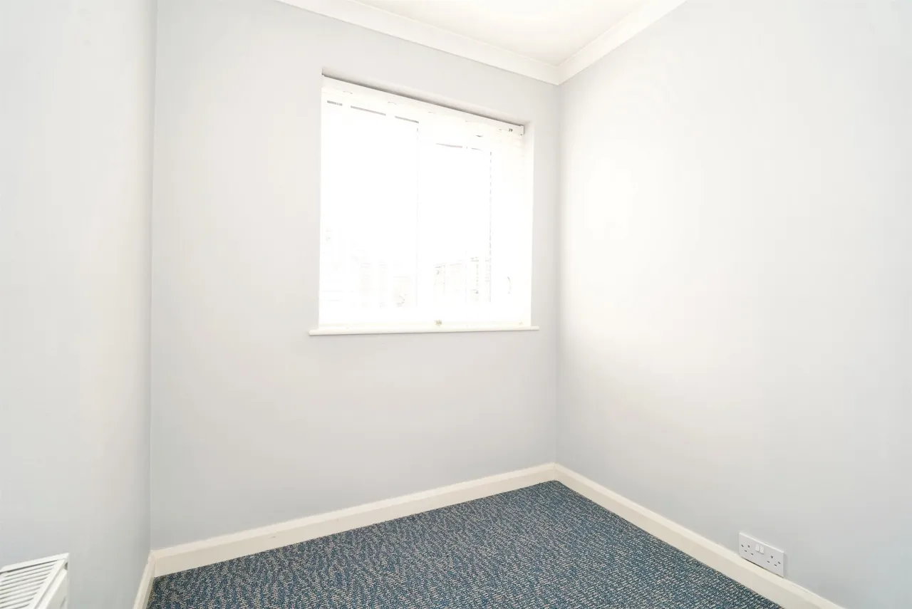 Vernon Way, Barnsley, photo 9