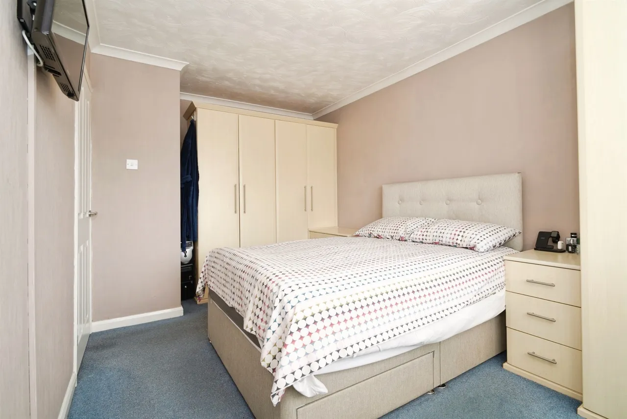 Vernon Way, Barnsley, photo 7