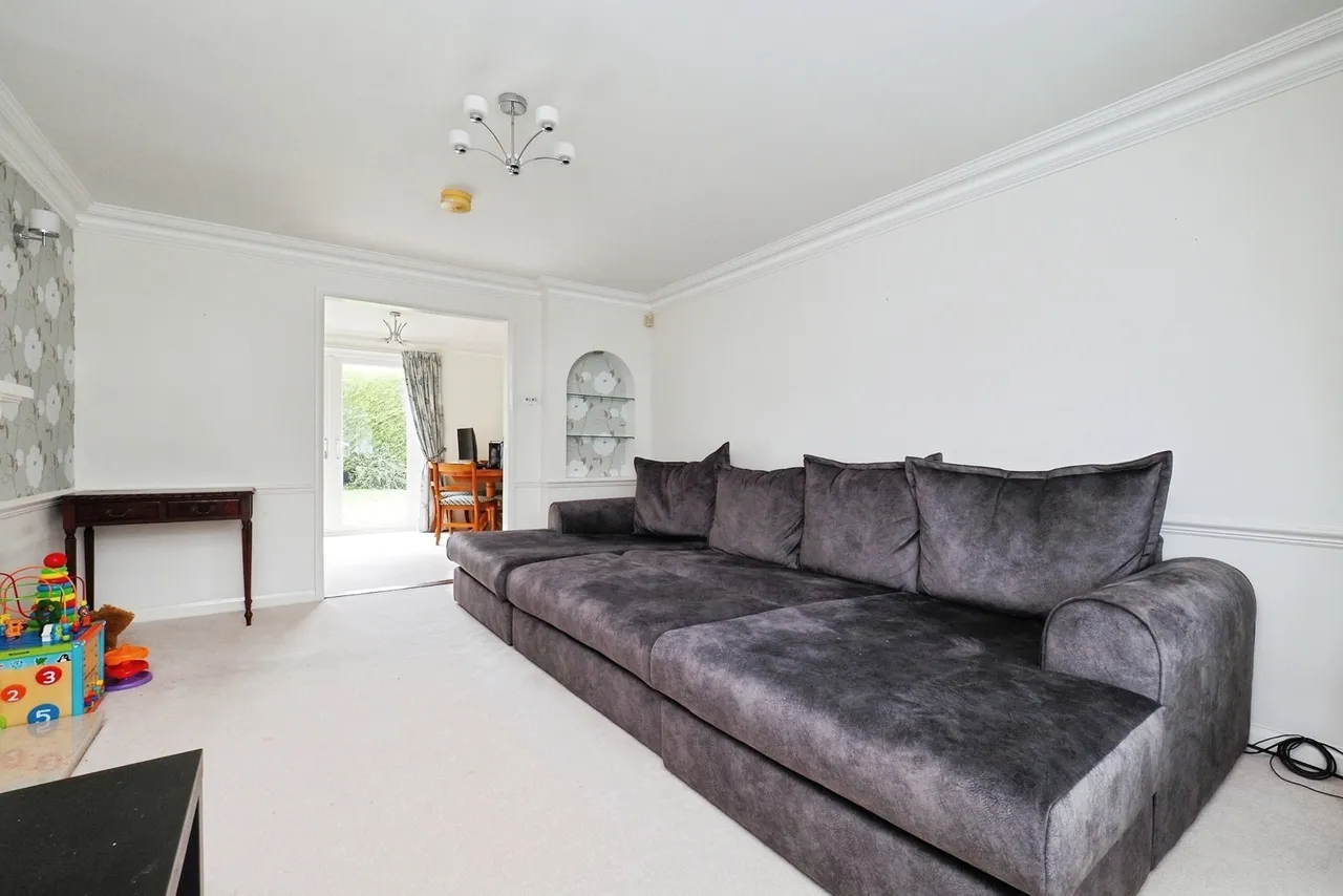 Blenheim Avenue, Lowdham, Nottingham, Nottinghamshire, NG14, photo 5