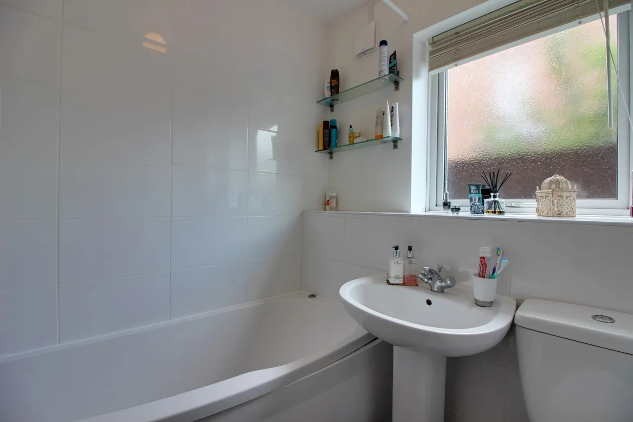 Magnus Court, Beeston, NG9, photo 6