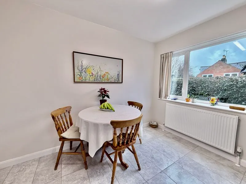 Oakland Way, Flackwell Heath HP10 9ED, photo 9