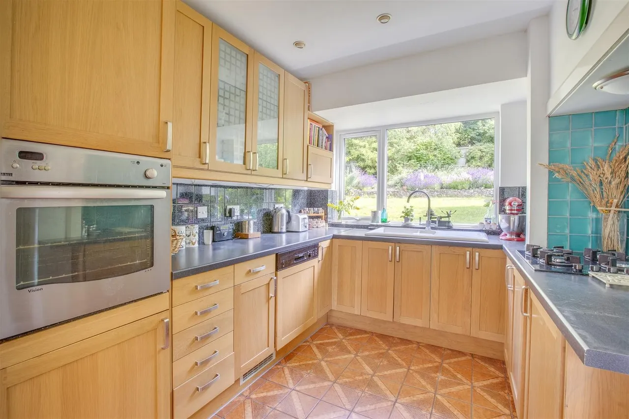 Talbot Avenue, High Wycombe, HP13, photo 5