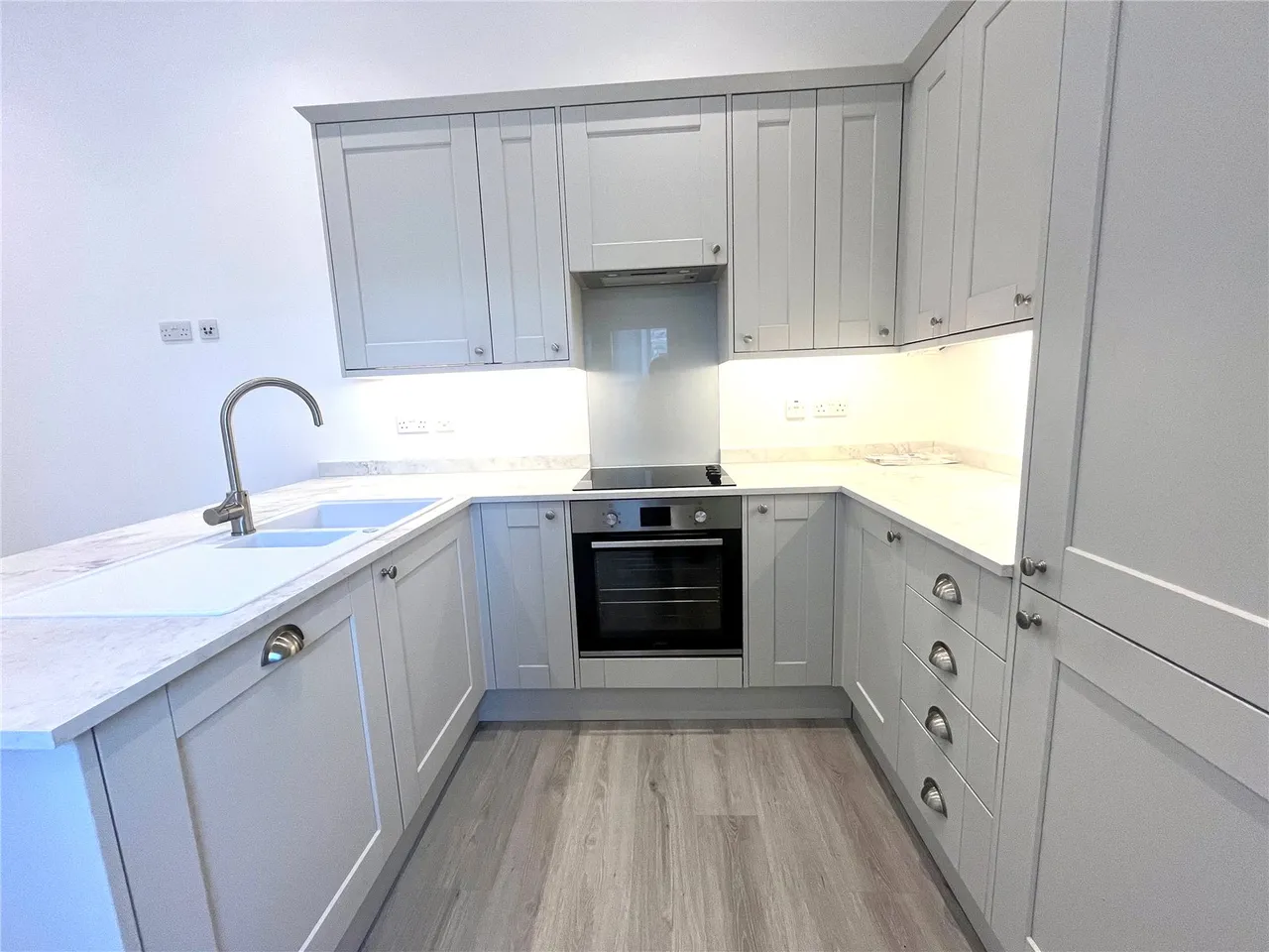 Old Chester Road, Holywell, CH8, photo 5