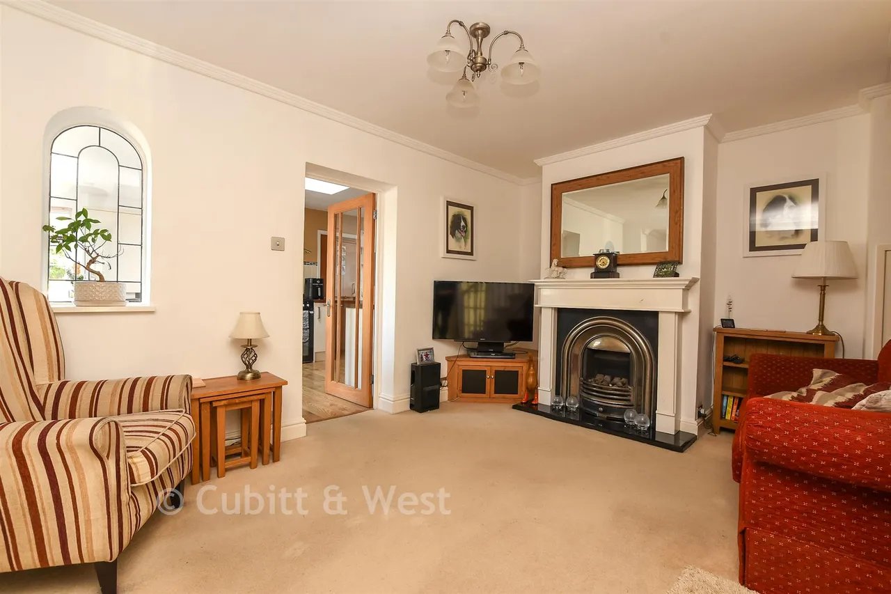 Smith Road, Reigate, RH2, photo 5