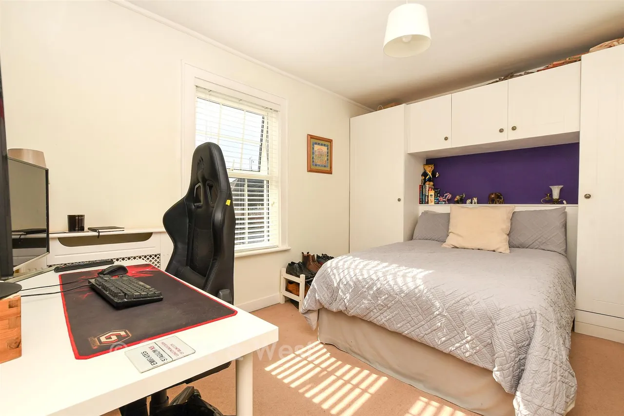 Smith Road, Reigate, RH2, photo 6