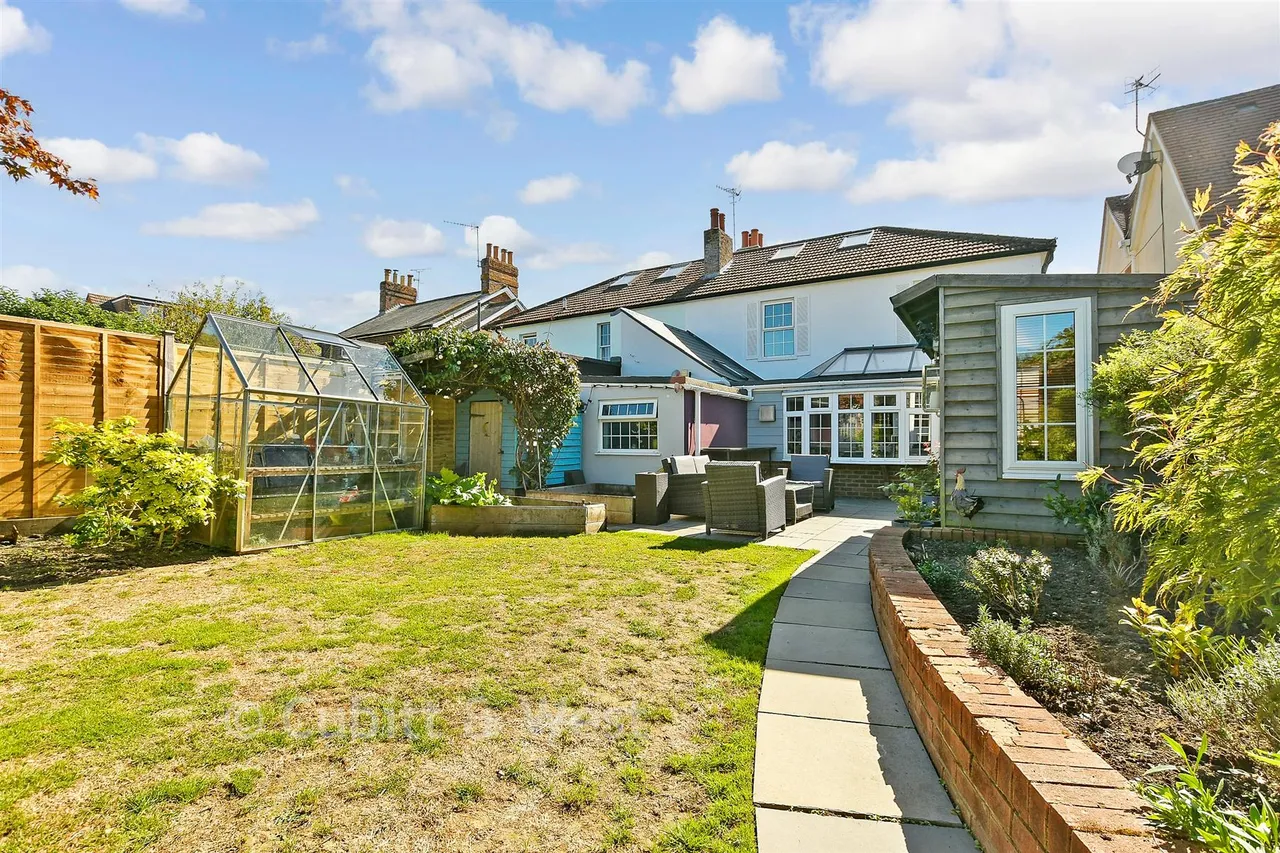 Smith Road, Reigate, RH2, photo 13