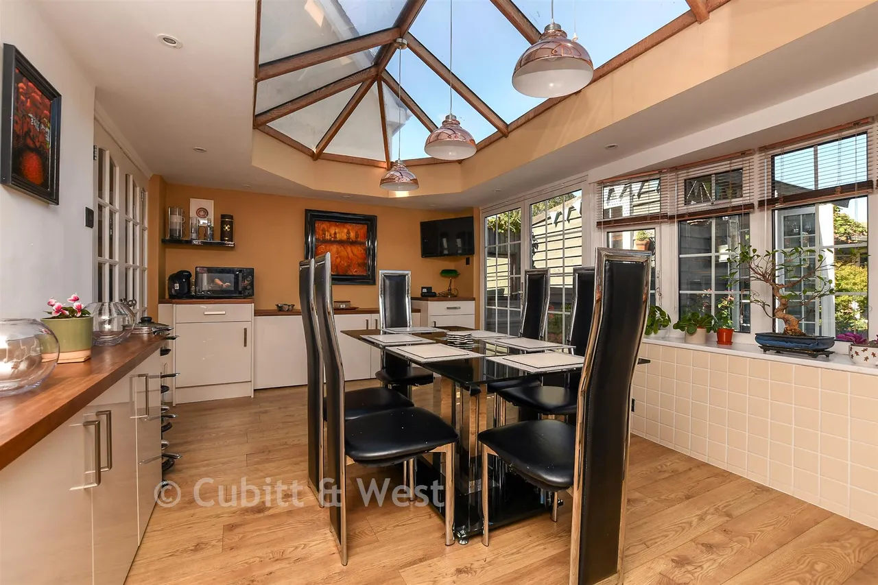 Smith Road, Reigate, RH2, photo 7