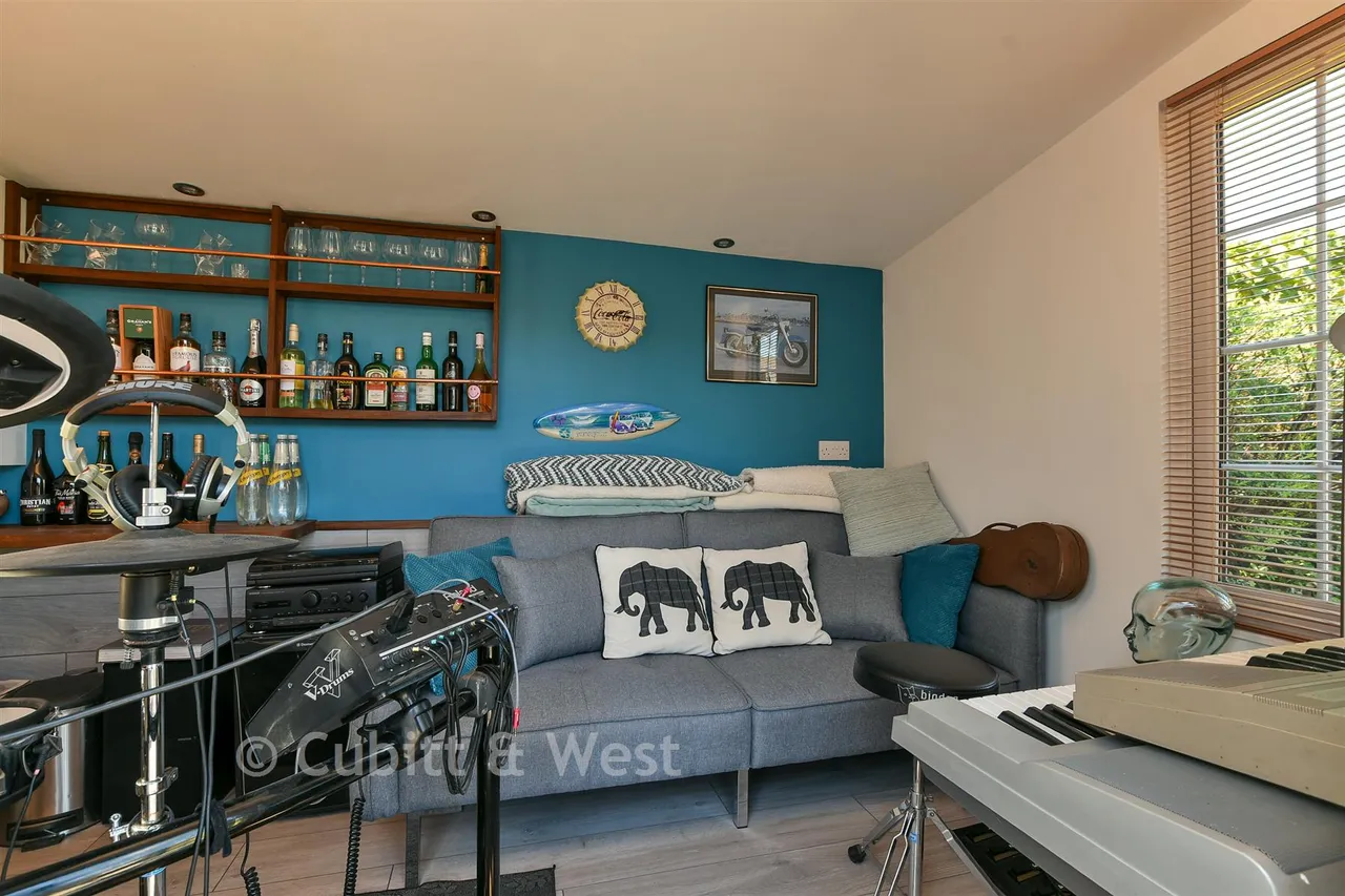 Smith Road, Reigate, RH2, photo 14