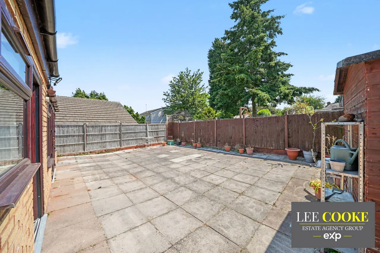Walsall Road, Wednesbury, WS10 9JT, photo 7