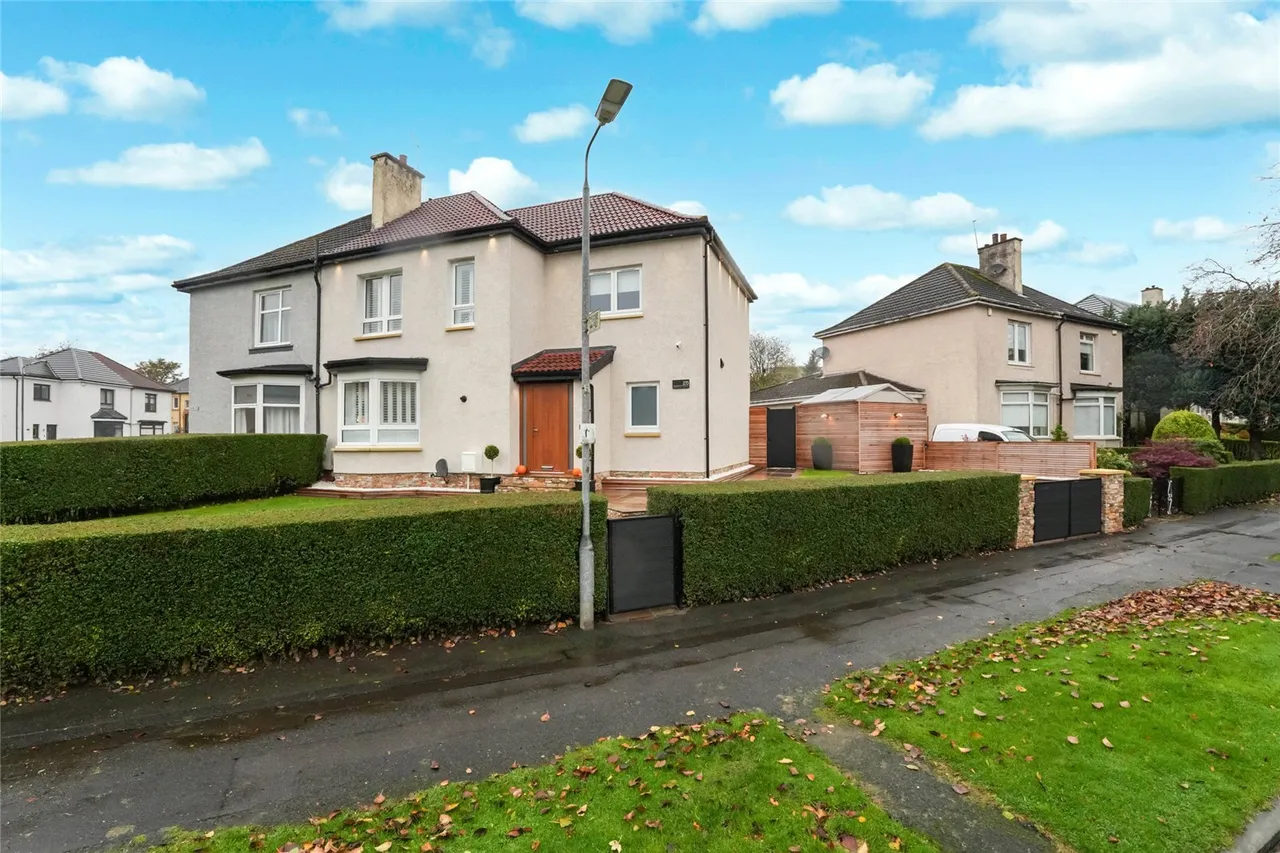 5 bed house for sale, Hermitage Avenue, Knightswood, G13