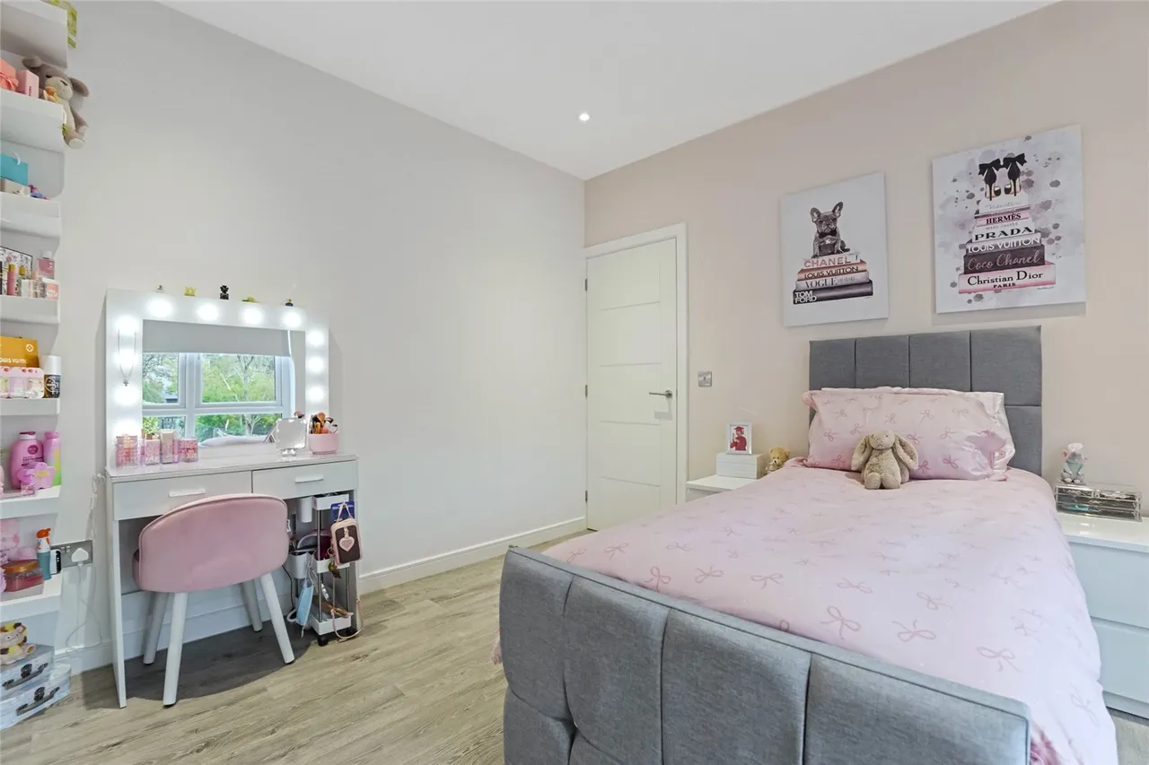 Hermitage Avenue, Knightswood, G13, photo 15