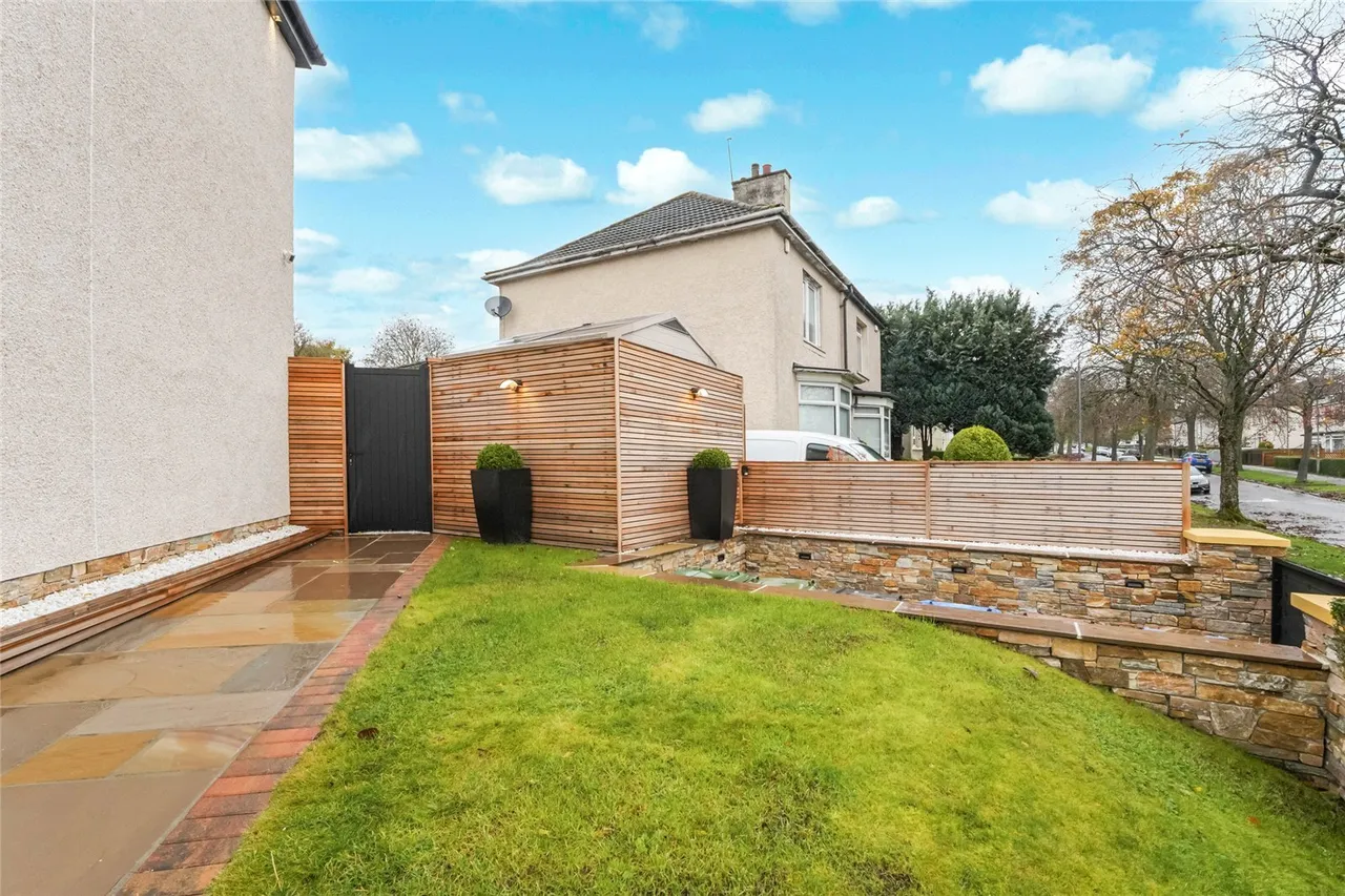 Hermitage Avenue, Knightswood, G13, photo 32