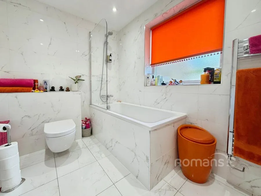 Kingfisher Drive, Camberley, GU15, photo 13
