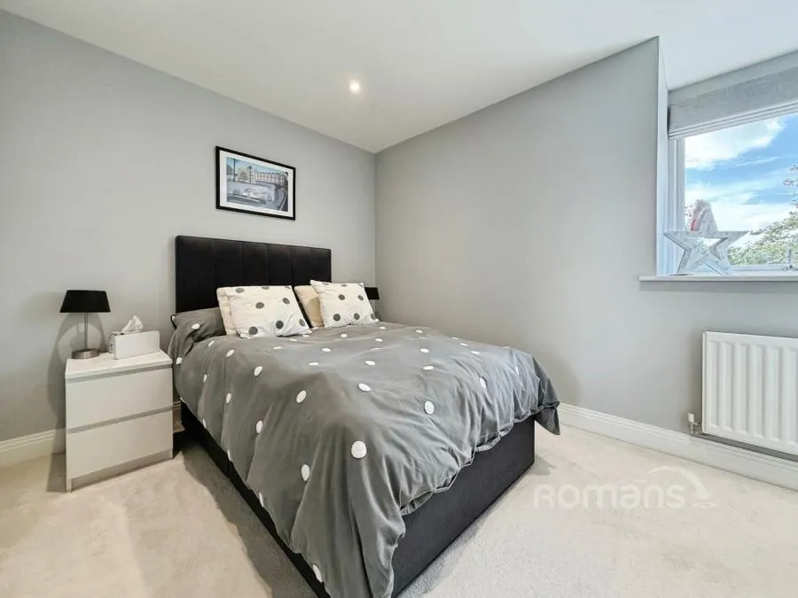 Kingfisher Drive, Camberley, GU15, photo 18