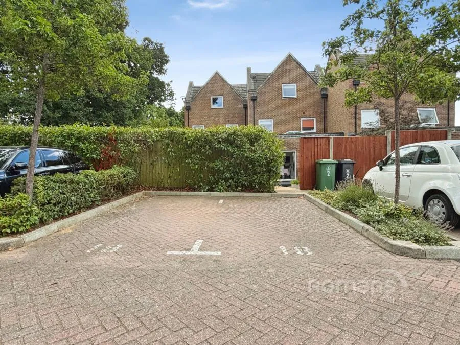 Kingfisher Drive, Camberley, GU15, photo 31