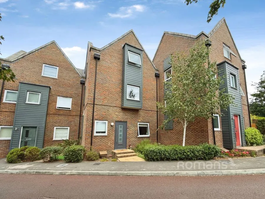 Kingfisher Drive, Camberley, GU15, photo 30