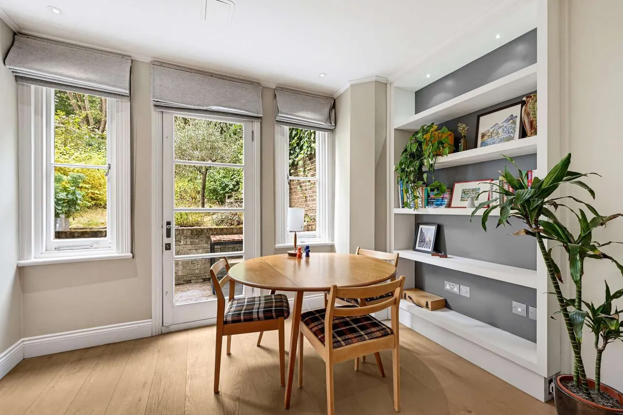 Primrose Gardens, London, NW3, photo 12