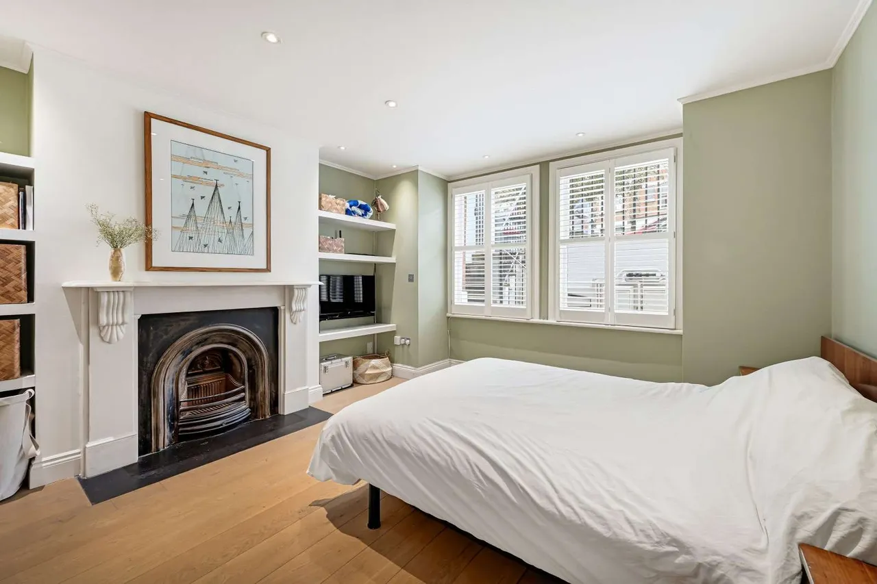 Primrose Gardens, London, NW3, photo 3