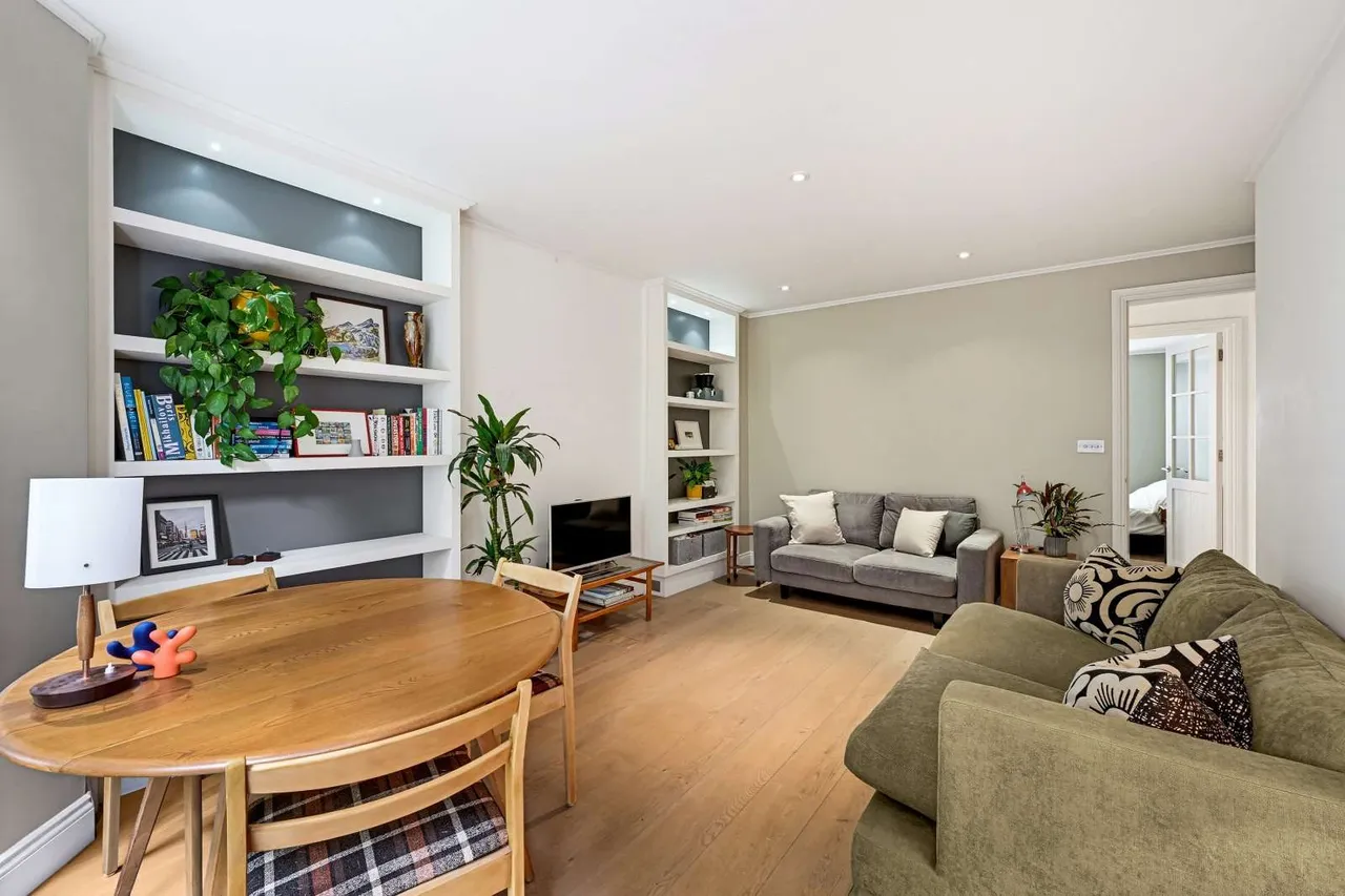 Primrose Gardens, London, NW3, photo 4