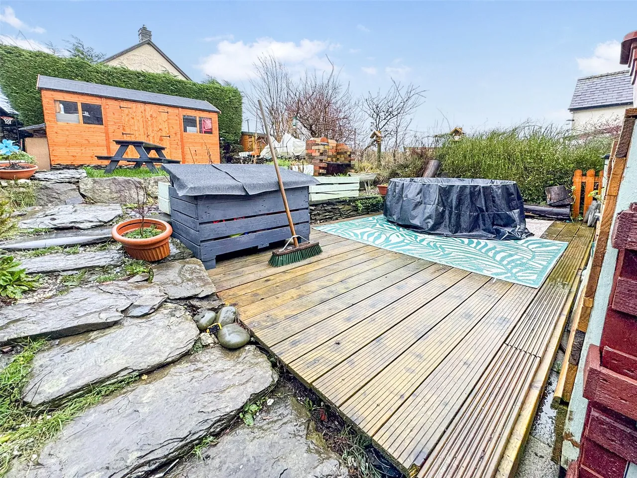 Ivy Terrace, Darowen, photo 20