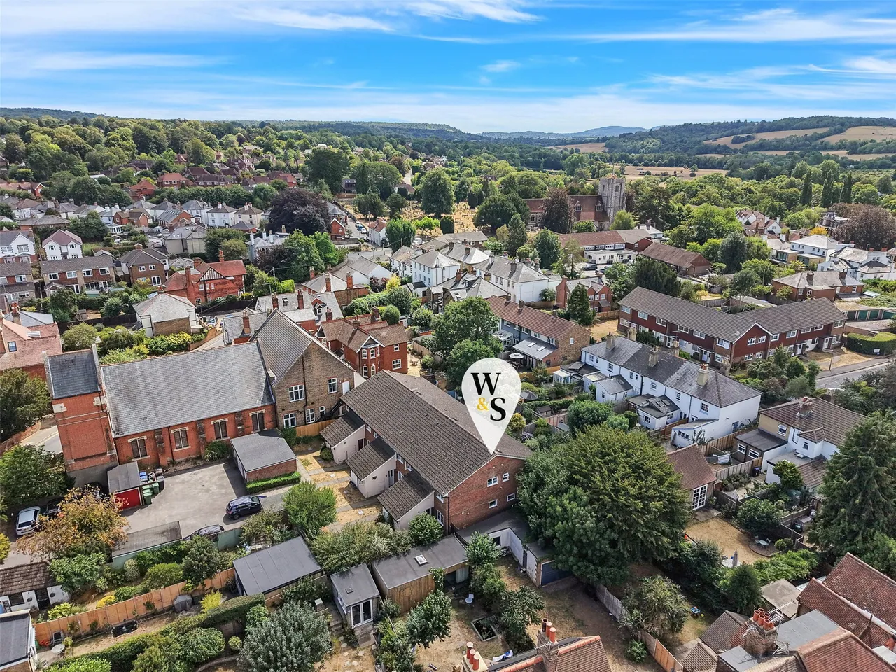 2 bed property for sale, Owen Place, Leatherhead, KT22