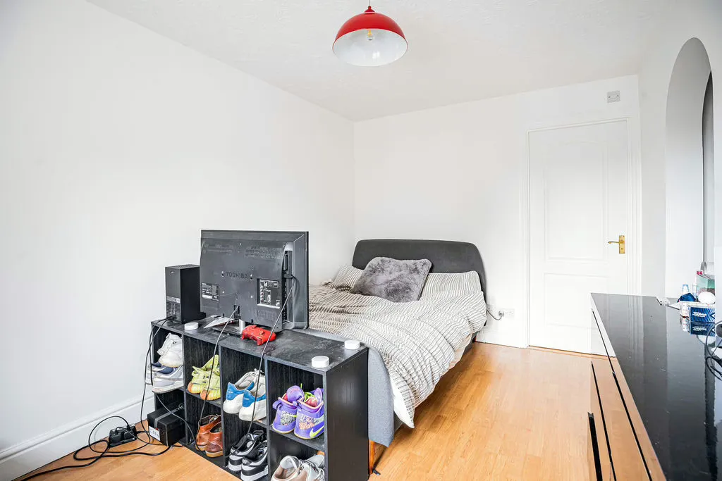 Framlingham Court, Shenley Church End, Milton Keynes, Buckinghamshire, MK5 6HD, photo 13