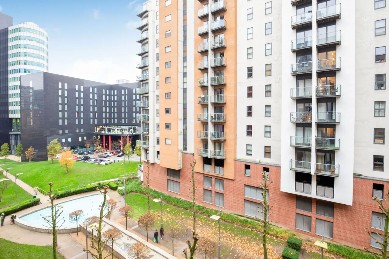 Barton Place, 3 Hornbeam Way, Manchester, Greater Manchester, M4, photo 14