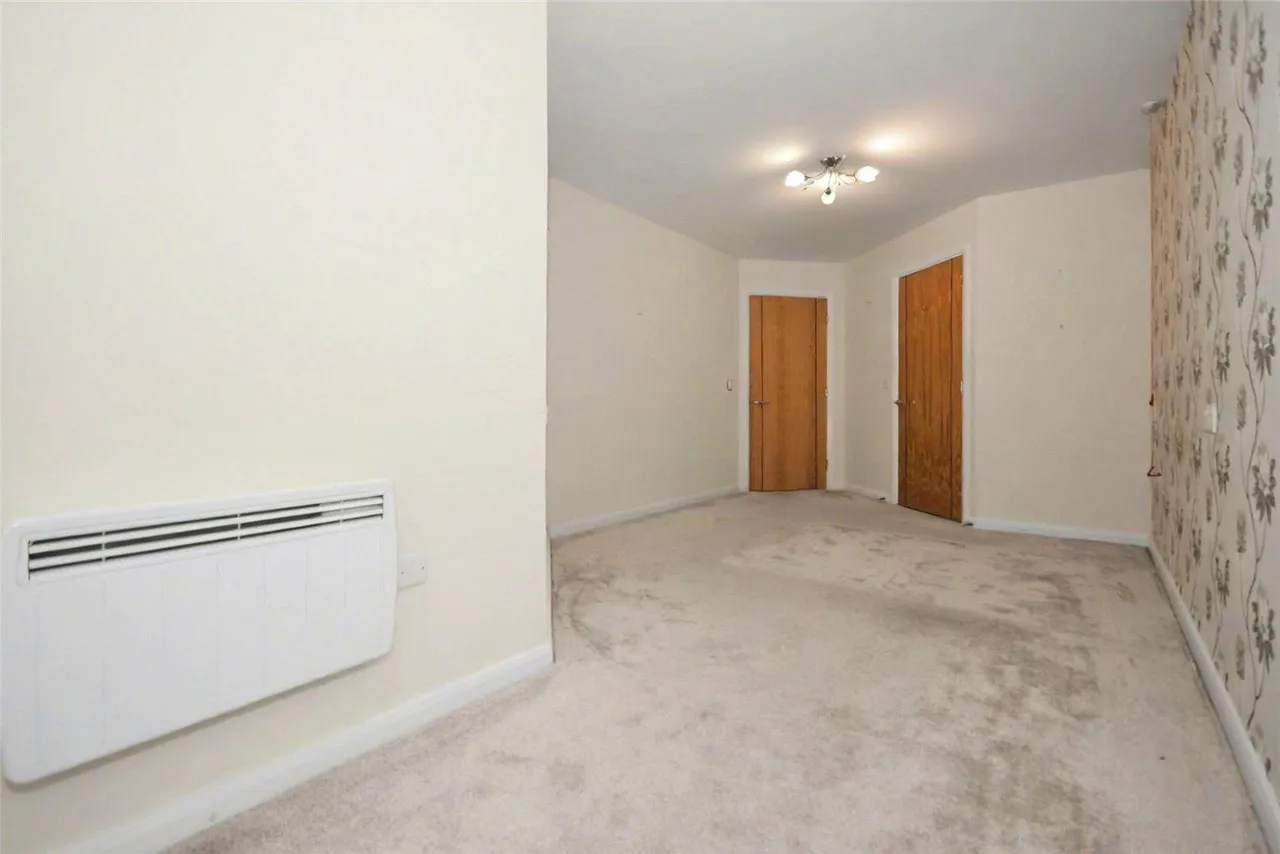 Squirrel Way, Leeds, LS17, photo 5