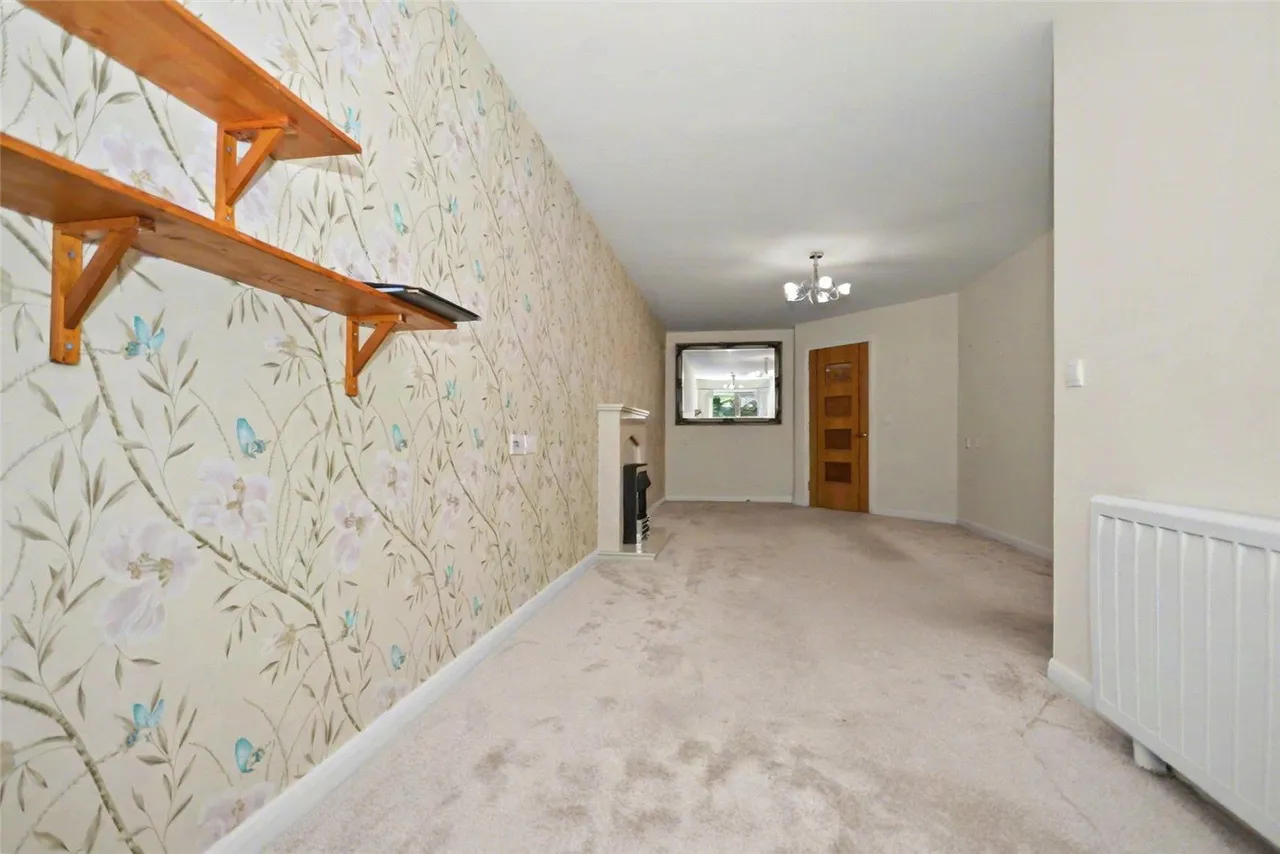 Squirrel Way, Leeds, LS17, photo 13