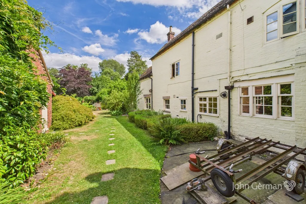 Main Street, Yoxall, photo 39