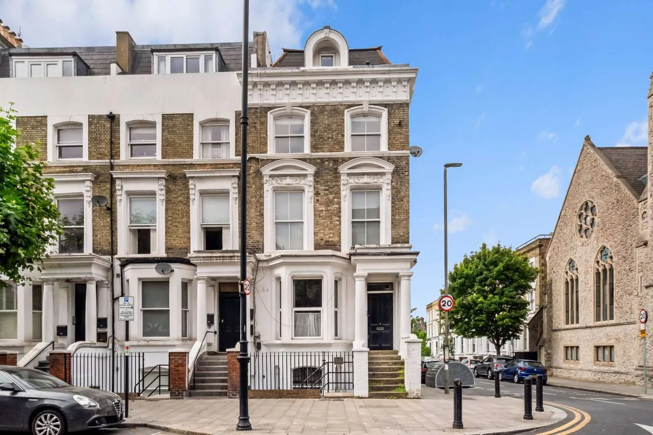 St. John's Hill, London, SW11 1SH, photo 5