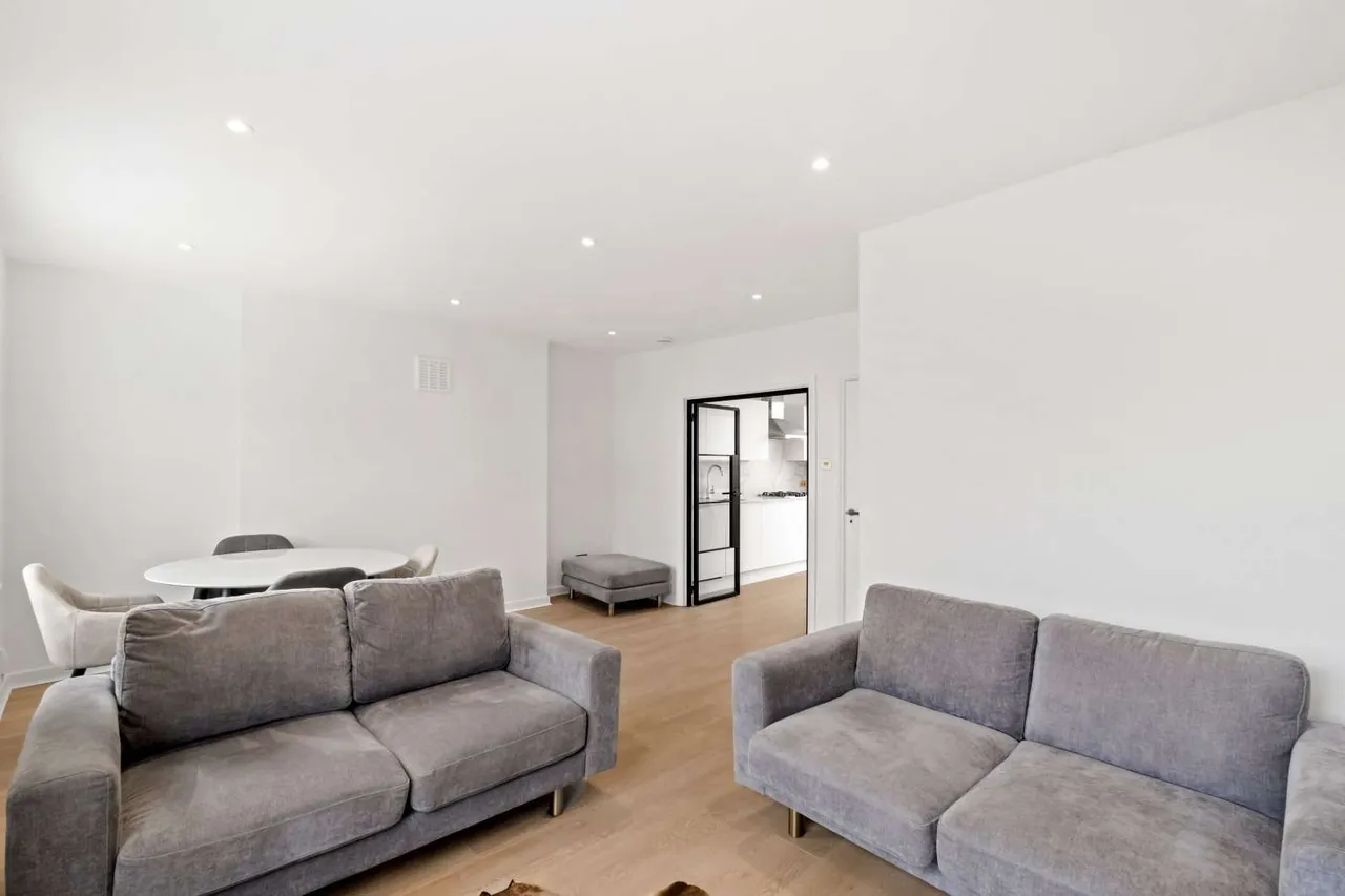 St. John's Hill, London, SW11 1SH, photo 6