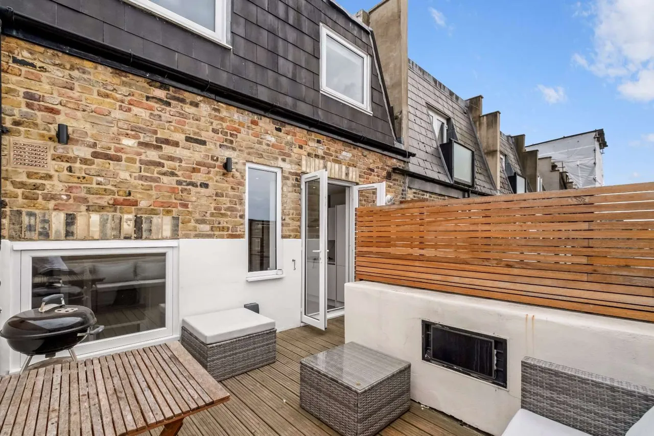 St. John's Hill, London, SW11 1SH, photo 7
