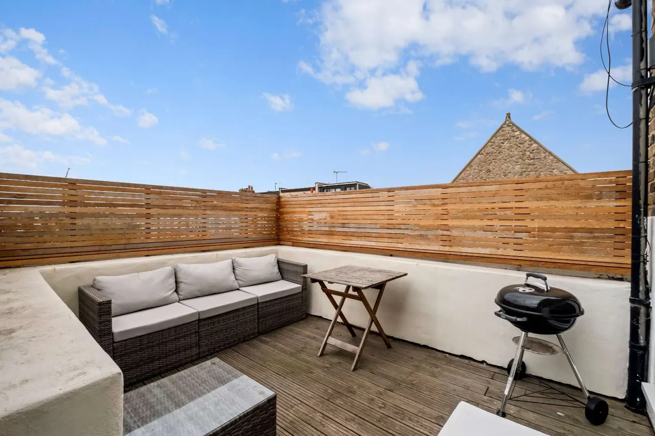 St. John's Hill, London, SW11 1SH, photo 4