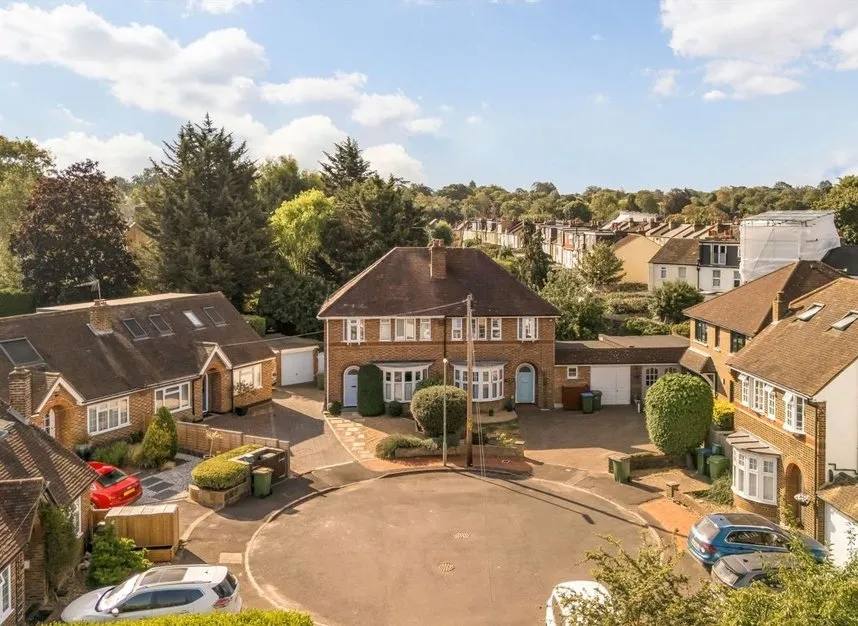 Pound Close, Long Ditton, KT6, photo 9