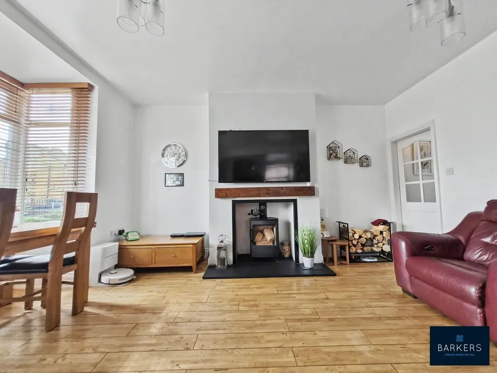 Leeds Road, Dewsbury WF12 7HQ, photo 22
