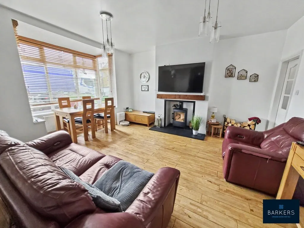 Leeds Road, Dewsbury WF12 7HQ, photo 4